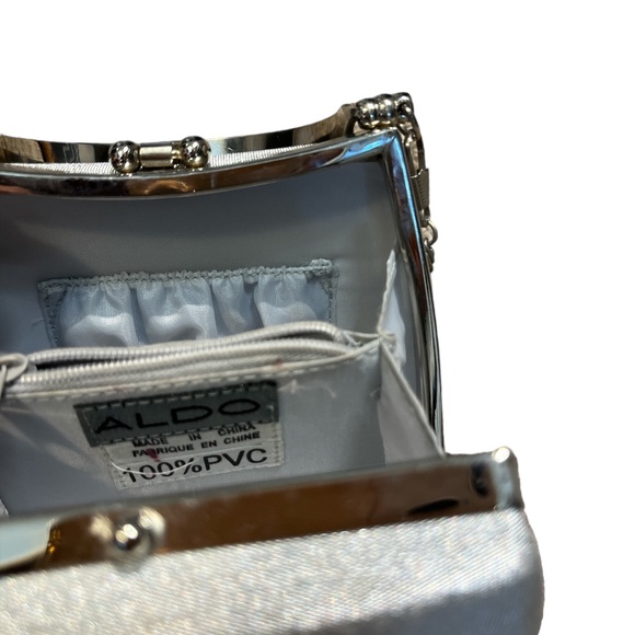 ALDO Small Silver Handbag Chain or Handle Prom Gala Formal 5" across x 4" - Picture 4 of 13